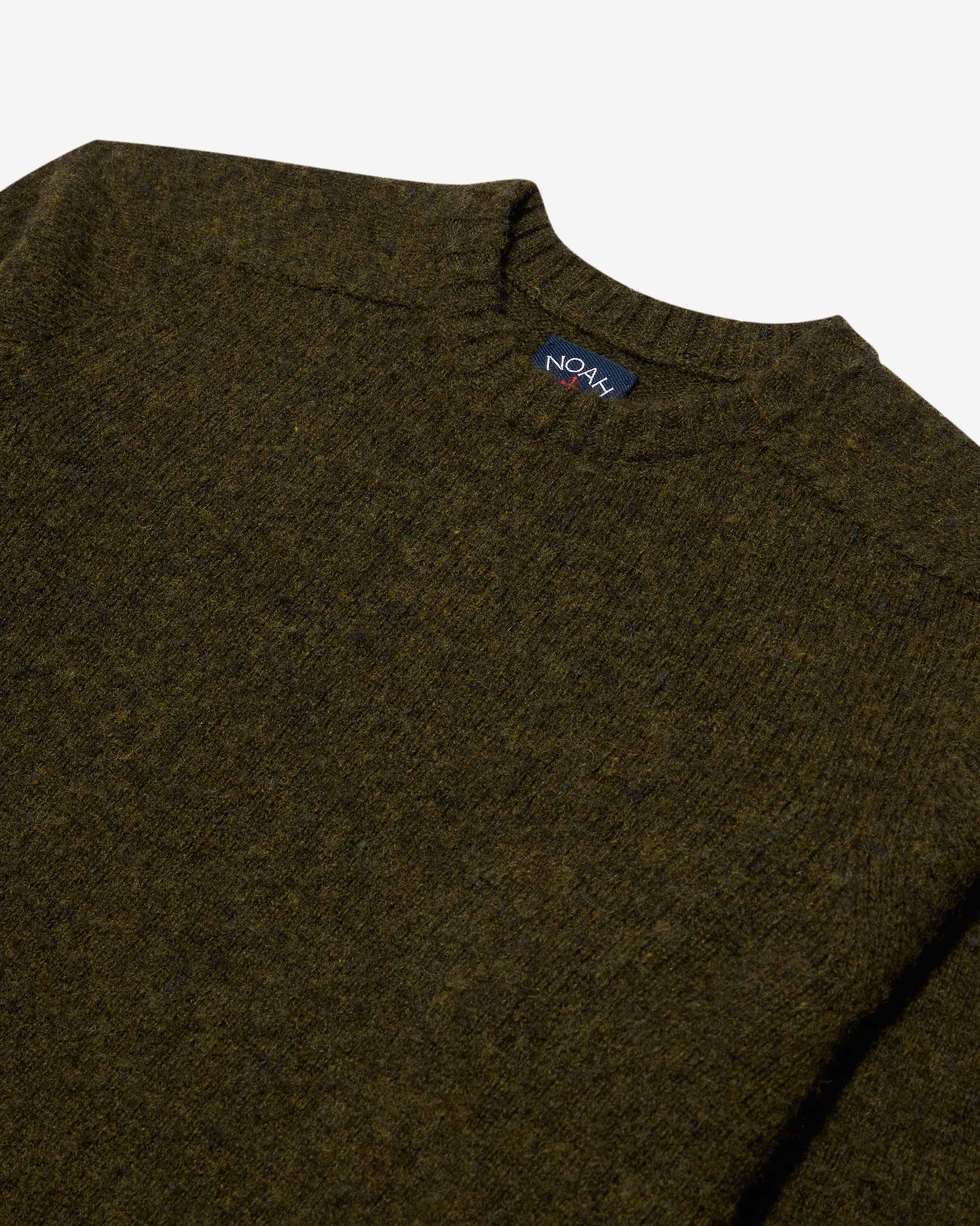 Classic Shetland Sweater - Image 6