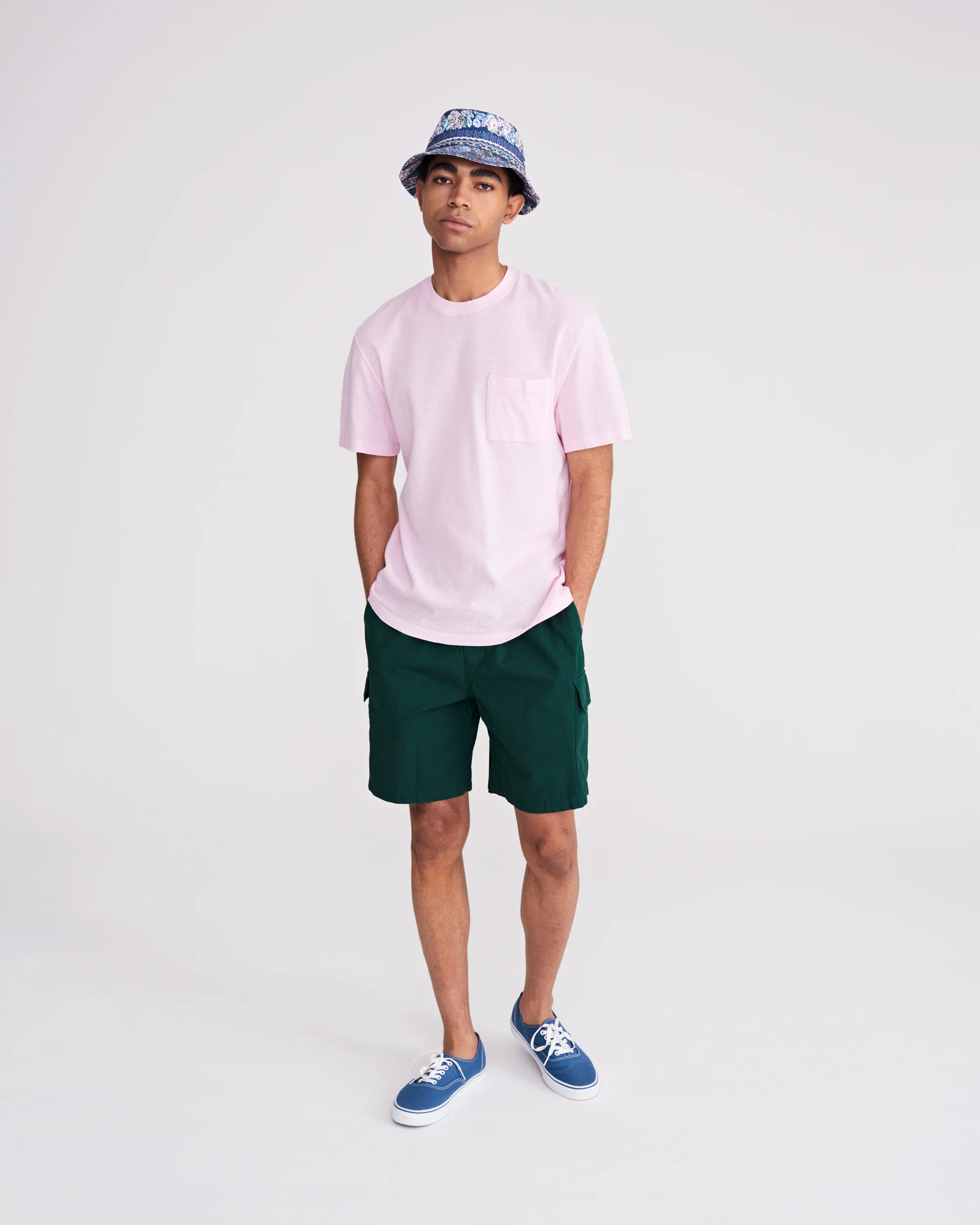 Lookbook - SS22Looks - Image 9