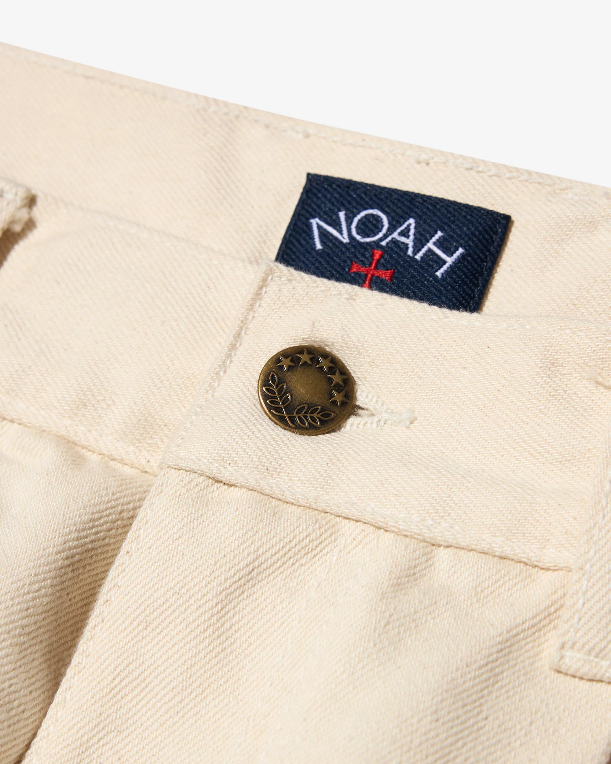 Pleated Denim Short - Image 4